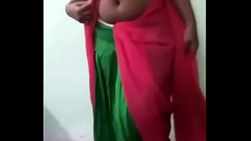 rose sare girl show sexy body - Full Video & More Video @ 